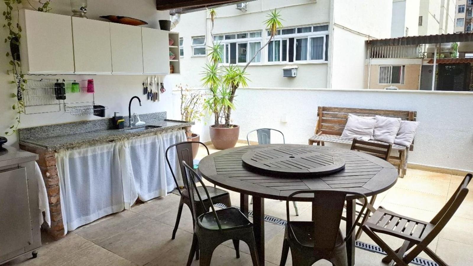 Pousada Fullano _ Entre Copacabana E Ipanema - Suites Privativas Confortaveis! リオデジャネイロ エクステリア 写真
