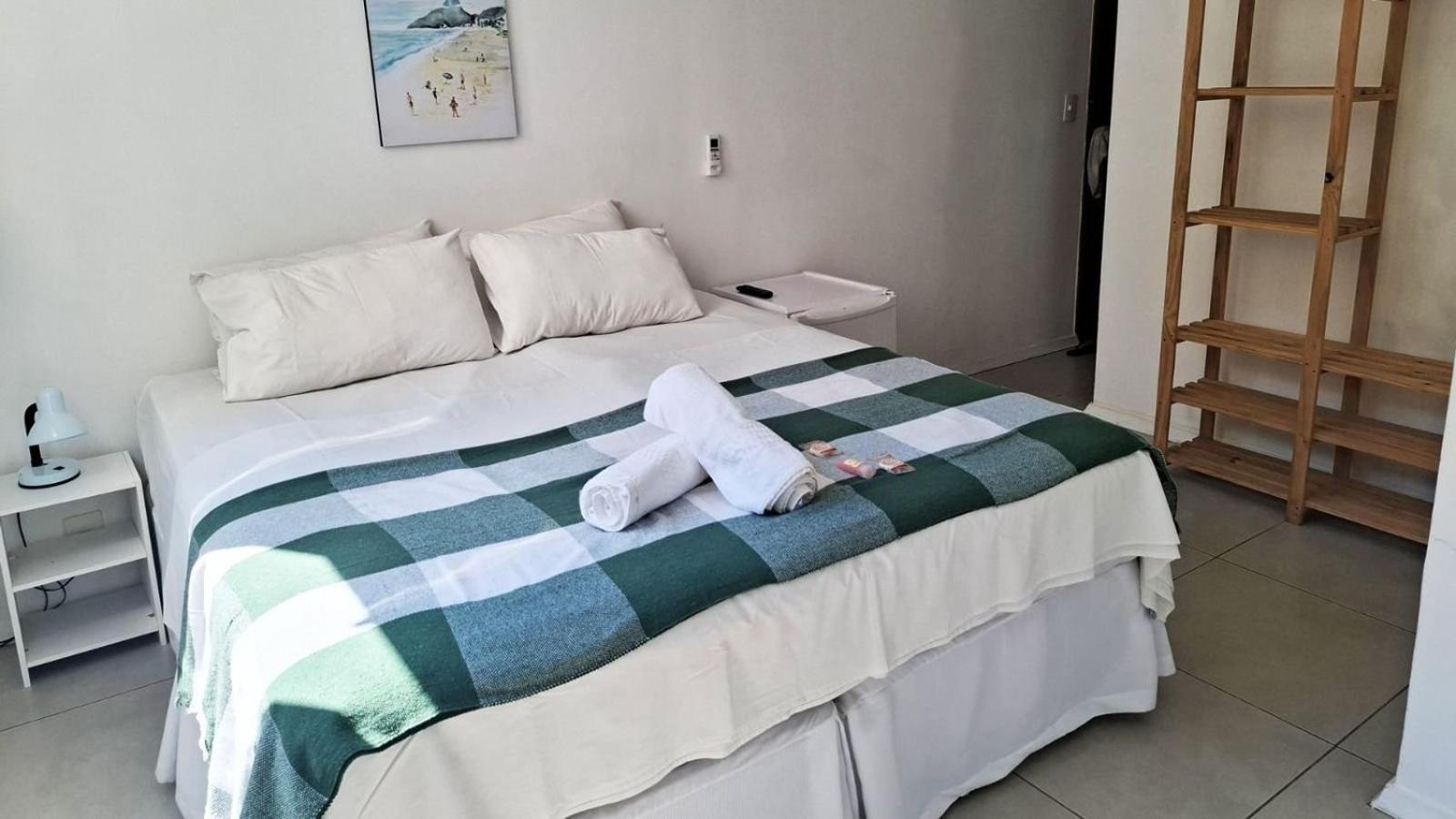 Pousada Fullano _ Entre Copacabana E Ipanema - Suites Privativas Confortaveis! リオデジャネイロ エクステリア 写真