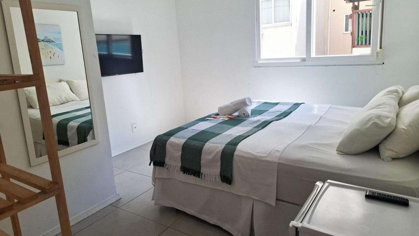 Pousada Fullano _ Entre Copacabana E Ipanema - Suites Privativas Confortaveis! リオデジャネイロ エクステリア 写真